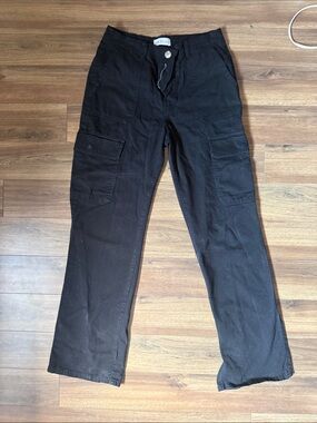 Zara Woman’s Black Straight-Leg Cargo Pants